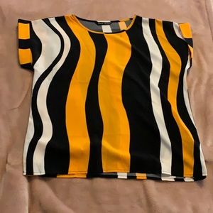 size extra small women’s shirt
